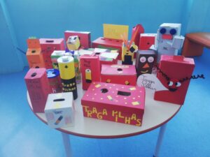 Constrói o teu " Traga pilhas"- 4.º ano